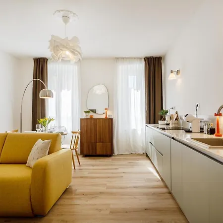 San Giusto Lejlighed Trieste